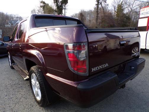 Maroon 2014 Honda Ridgeline RTL