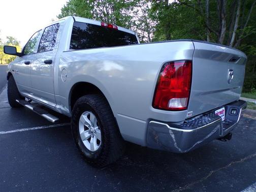 Bright Silver Metallic Clearcoat 2016 RAM 1500 Tradesman