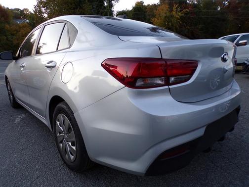 2018 Kia Rio S