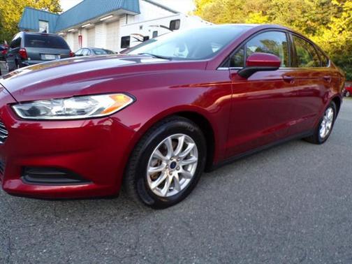 2016 Ford Fusion S