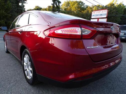 2016 Ford Fusion S