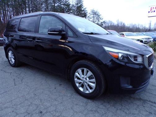 2015 Kia Sedona LX