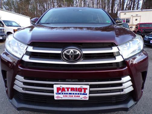 2019 Toyota Highlander LE