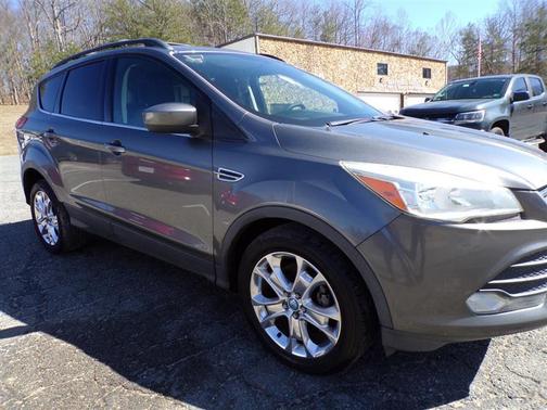 Sterling Gray Metallic 2013 Ford Escape SE