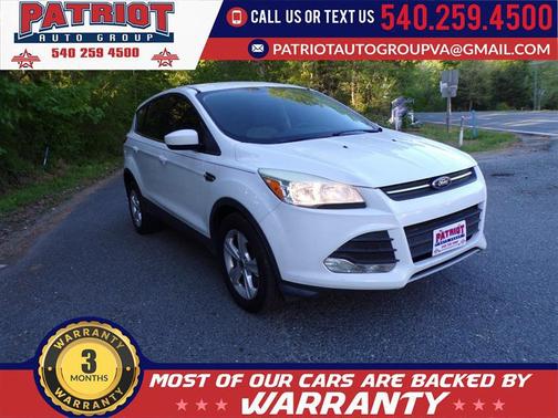 White 2015 Ford Escape SE