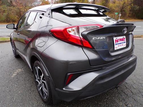 2018 Toyota C-HR XLE Premium