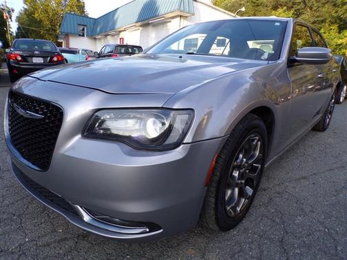 2017 Chrysler 300 S