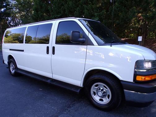 Summit White 2019 Chevrolet Express 3500 LT