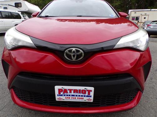 Supersonic Red 2020 Toyota C-HR LE