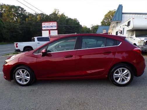 2017 Chevrolet Cruze LT