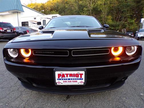 2016 Dodge Challenger SXT