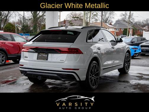 2021 Audi Q8 55 Premium Plus