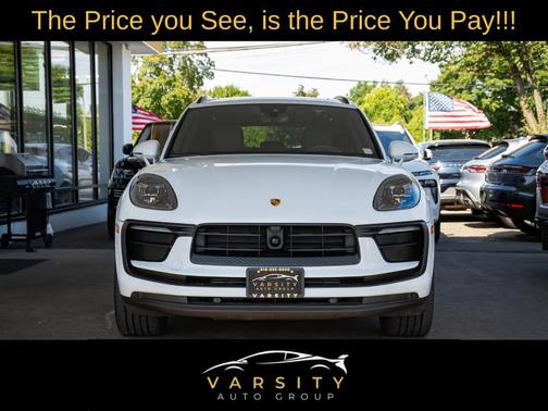 2022 Porsche Macan Base