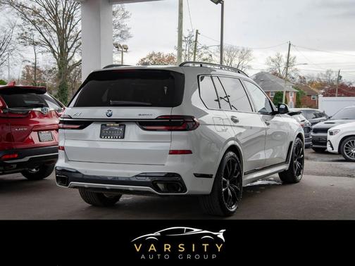 2023 BMW X7 xDrive40i