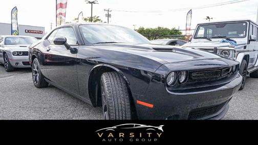 2022 Dodge Challenger SXT