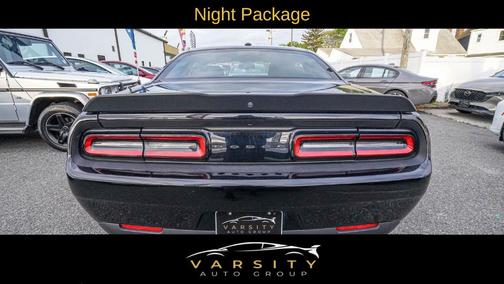 2022 Dodge Challenger SXT