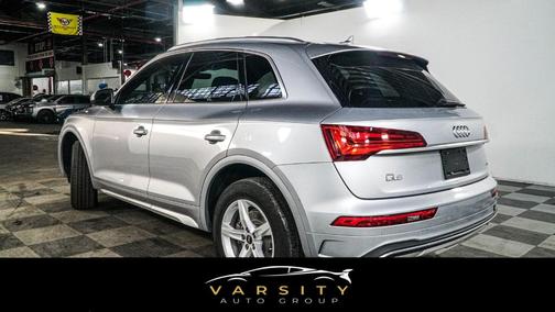 2022 Audi Q5 40 Premium