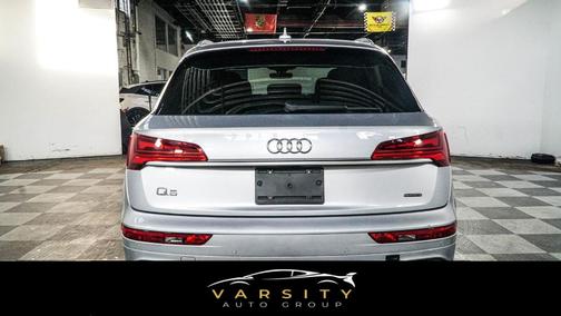 2022 Audi Q5 40 Premium