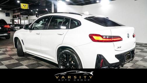 2022 BMW X4 xDrive30i