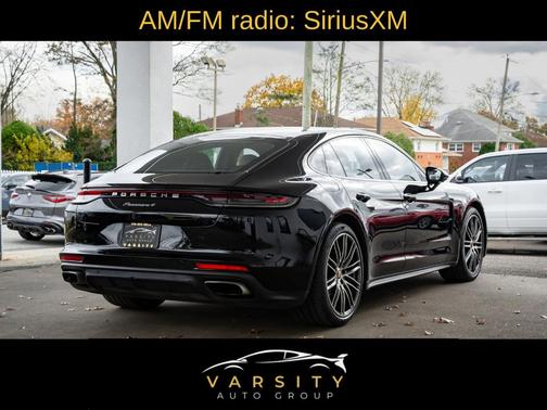 2021 Porsche Panamera 