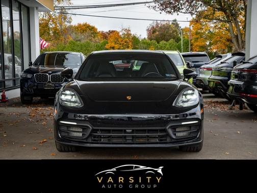 2021 Porsche Panamera 