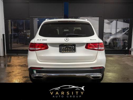 2018 Mercedes-Benz GLC 300 Base 4MATIC