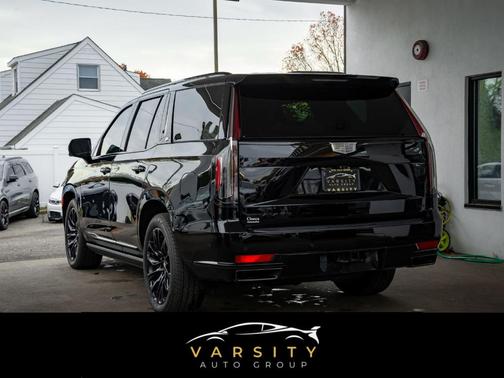 2024 Cadillac Escalade ESV Premium Luxury