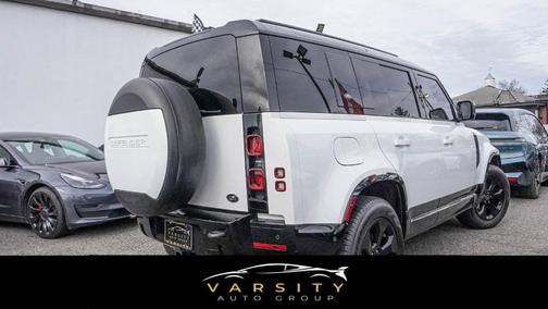2022 Land Rover Defender 110 X-Dynamic SE