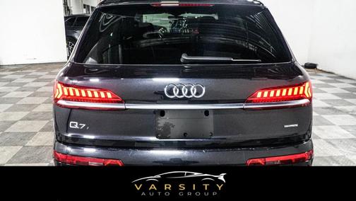 2021 Audi Q7 55 Premium Plus