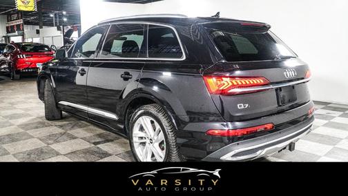 2021 Audi Q7 55 Premium Plus
