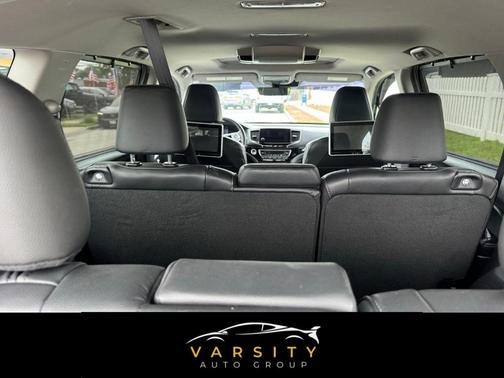 2020 Honda Pilot Touring 8-Passenger