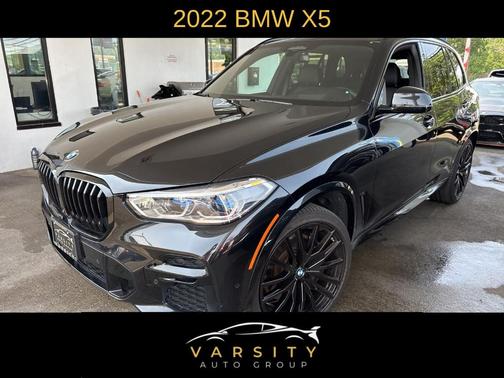 2022 BMW X5 M50i