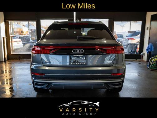 2021 Audi Q8 55 Premium Plus