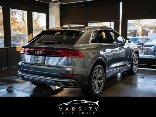 2021 Audi Q8 55 Premium Plus