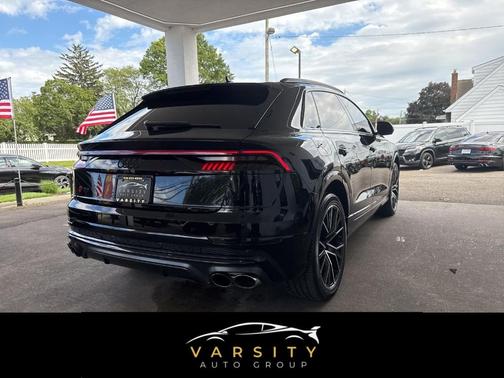 2023 Audi SQ8 4.0T Premium Plus