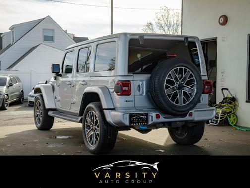 2022 Jeep Wrangler Unlimited 4xe Sahara