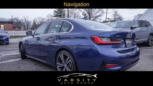 2022 BMW 330 i xDrive