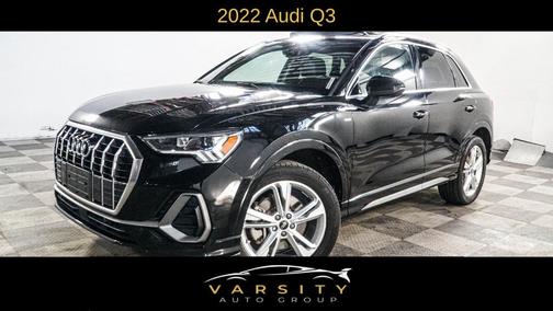 2022 Audi Q3 45 S line Premium