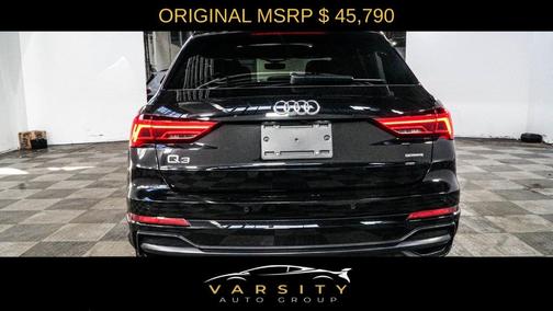 2022 Audi Q3 45 S line Premium