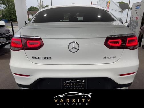 2022 Mercedes-Benz GLC 300 4MATIC Coupe