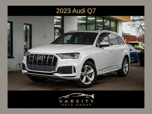 2023 Audi Q7 45 Premium Plus