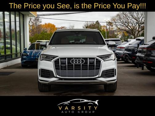 2023 Audi Q7 45 Premium Plus