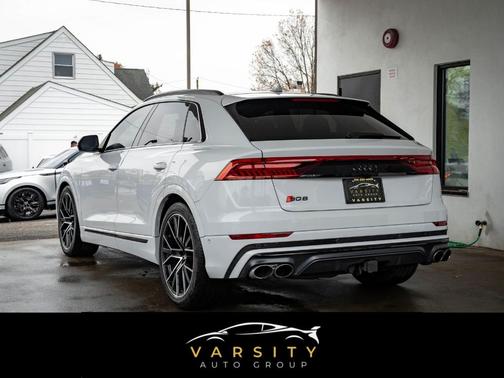 2023 Audi SQ8 4.0T Premium Plus