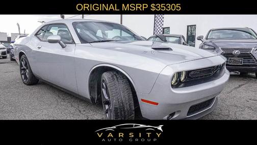 2022 Dodge Challenger SXT