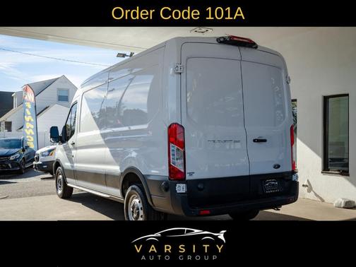 2024 Ford Transit-250 148 WB Medium Roof Cargo
