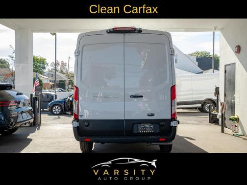 2024 Ford Transit-250 148 WB Medium Roof Cargo