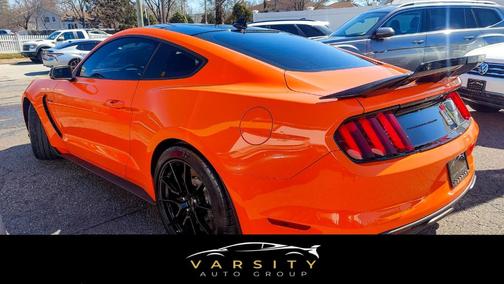2020 Ford Shelby GT350 Base