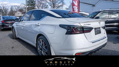 2023 Nissan Altima 2.0 SR