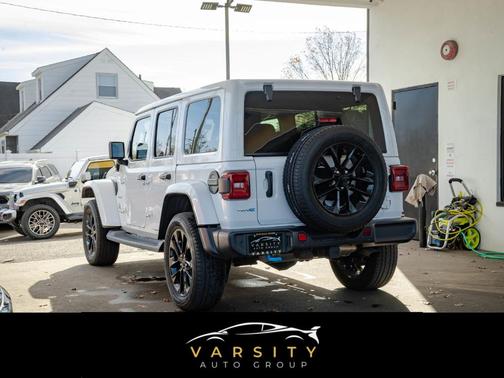 2023 Jeep Wrangler 4xe Sahara