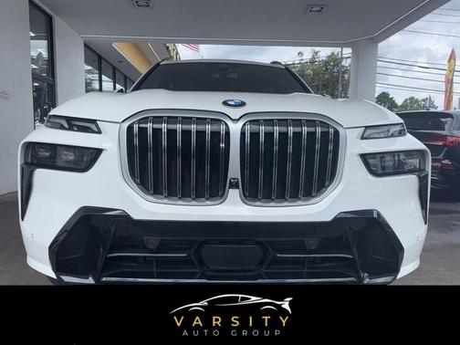 2023 BMW X7 xDrive40i